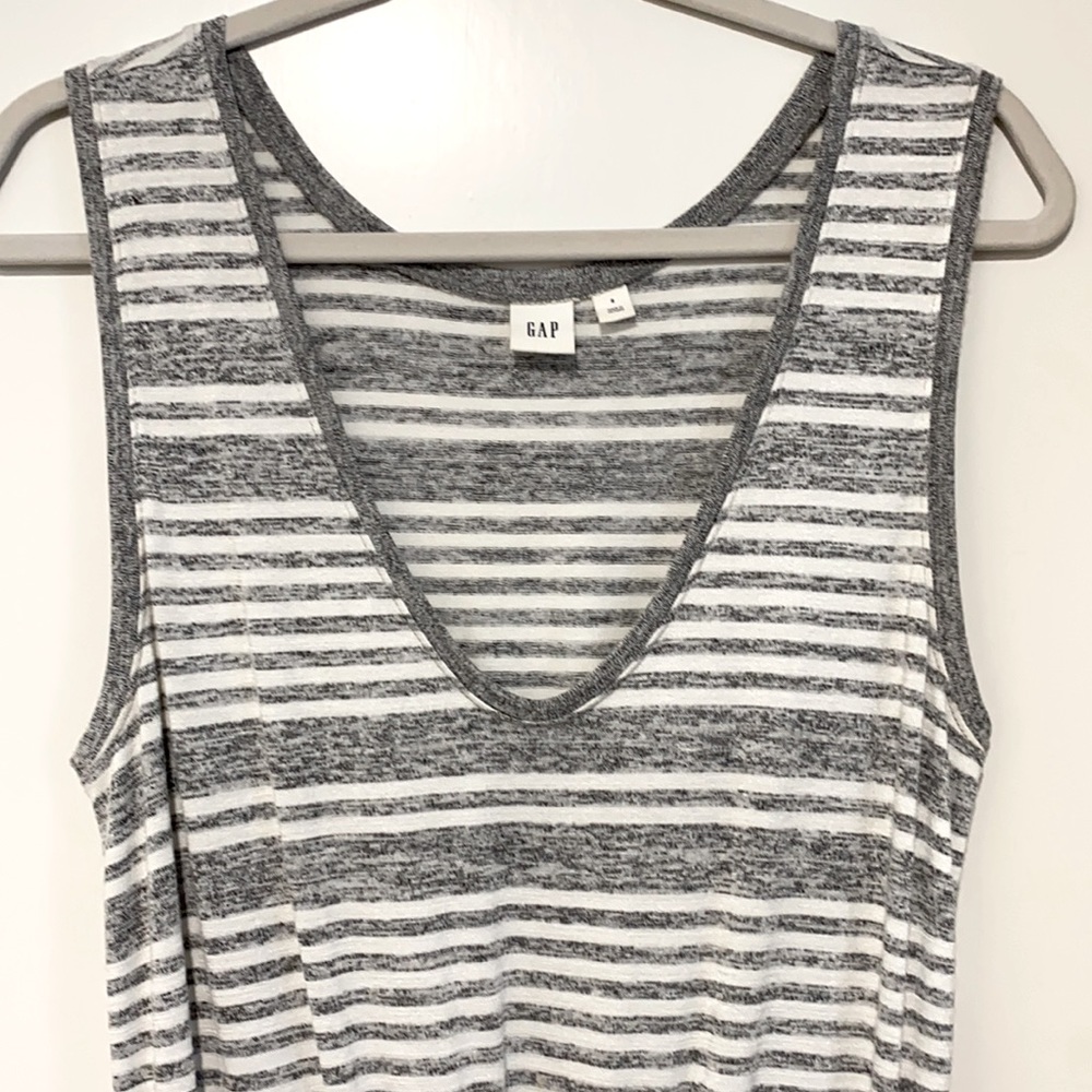 Cozy Grey/White Gap Jumpsuit!